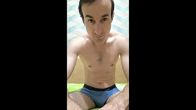 Snapshot of Andruu_ chatting on November 1, 8:22 pm Andruu online show from November 1, 8:22 pm