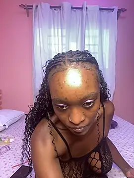 Snapshot of dime213 chatting on February 5, 9:36 am dime213 online show from February 5, 9:36 am