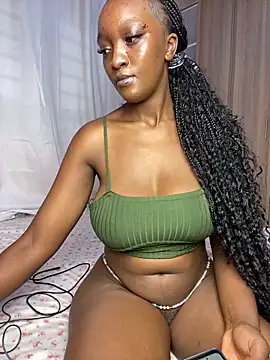 Snapshot of dime213 chatting on February 22, 1:31 pm dime213 online show from February 22, 1:31 pm