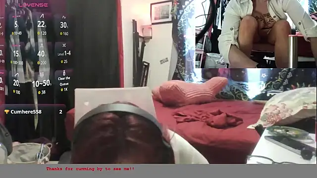 LoveLibz169 online show from March 14, 5:40 pm