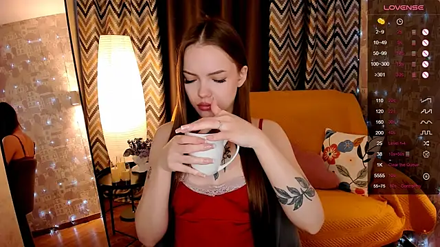 MelissaBell  online show from March 23, 2:15 am