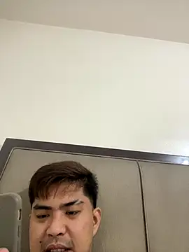 Snapshot of selfsuckertrans4u chatting on October 18, 9:10 am selfsuckertrans4u online show from October 18, 9:10 am