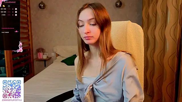 Snapshot of Candy_Mandyy chatting on November 12, 2:23 am Candy Mandyy online show from November 12, 2:23 am