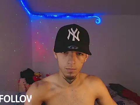 rosse  one online show from November 9, 7:01 pm