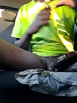 Mboro1988 online show from March 27, 3:45 pm