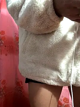 Kylie beem online show from December 15, 1:54 am