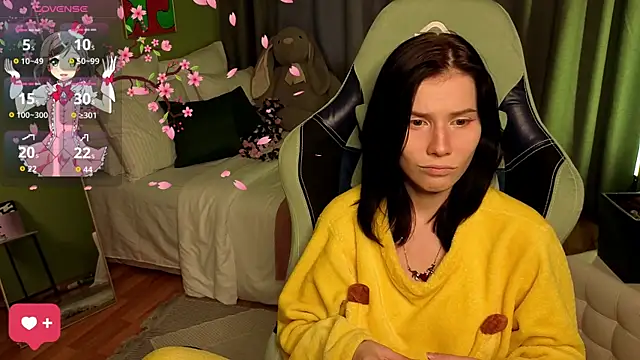 Snapshot of Mell_Hyees chatting on November 5, 12:27 pm Mell Hyees online show from November 5, 12:27 pm