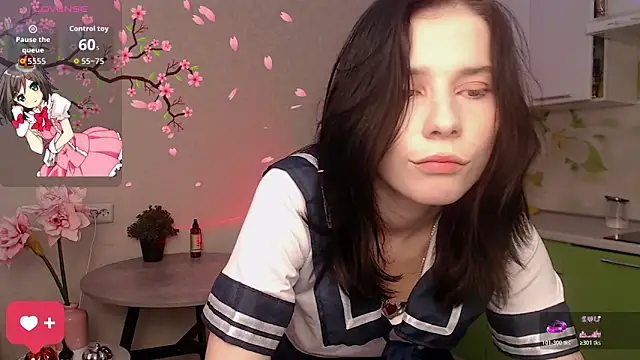 Snapshot of Mell_Hyees chatting on November 8, 4:18 pm Mell Hyees online show from November 8, 4:18 pm