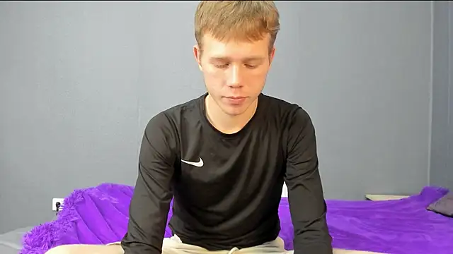 Snapshot of tvelweek chatting on November 5, 5:35 pm tvelweek online show from November 5, 5:35 pm