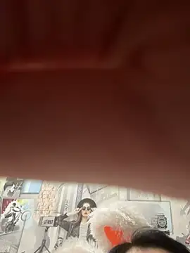 Jan Betta online show from April 21, 9:28 pm