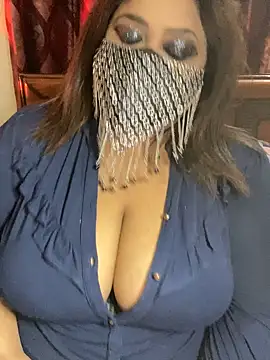 Snapshot of blackpearl____ chatting on December 22, 5:21 pm blackpearl online show from December 22, 5:21 pm