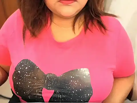 Snapshot of blackpearl____ chatting on February 10, 11:36 am blackpearl online show from February 10, 11:36 am