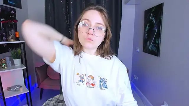 Snapshot of fairy_tara chatting on November 4, 1:32 pm fairy tara online show from November 4, 1:32 pm