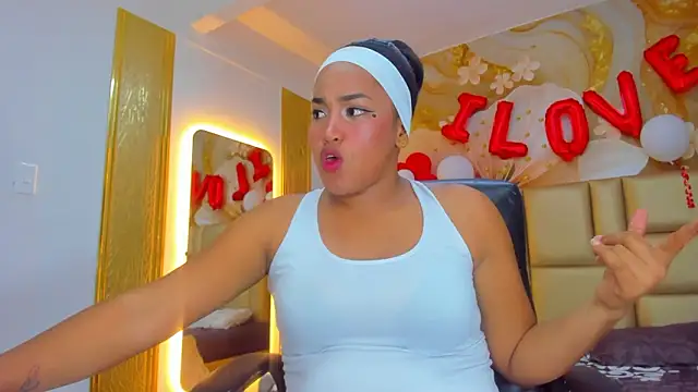 NahomiWalker  online show from February 17, 7:31 pm