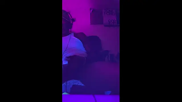 misterincred online show from November 30, 6:06 am