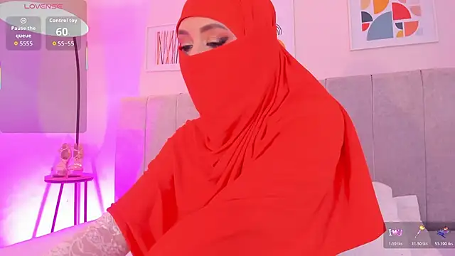 fatiima  online show from December 2, 7:09 pm