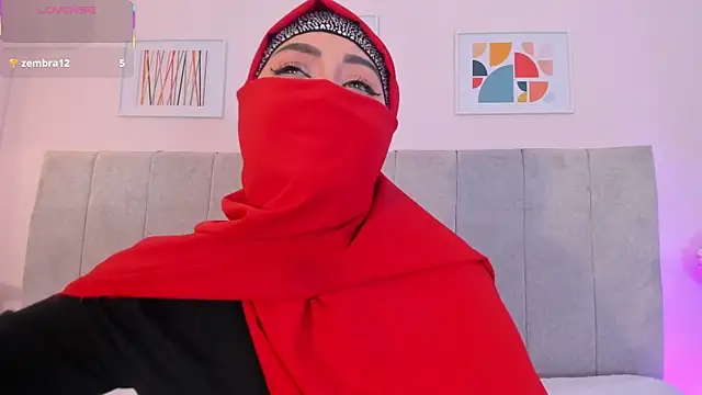 fatiima  online show from April 13, 7:08 pm