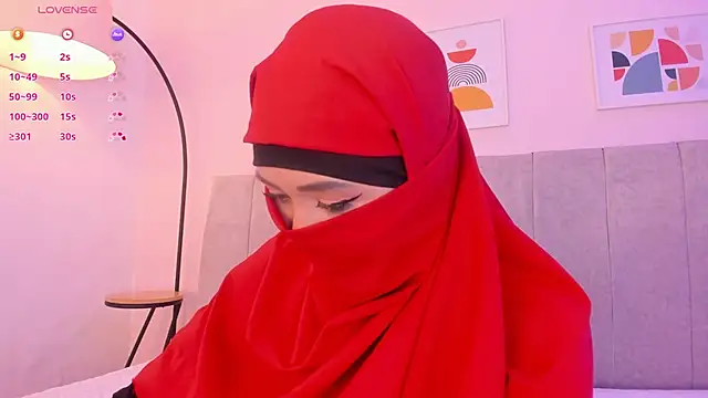 fatiima  online show from May 28, 7:22 pm
