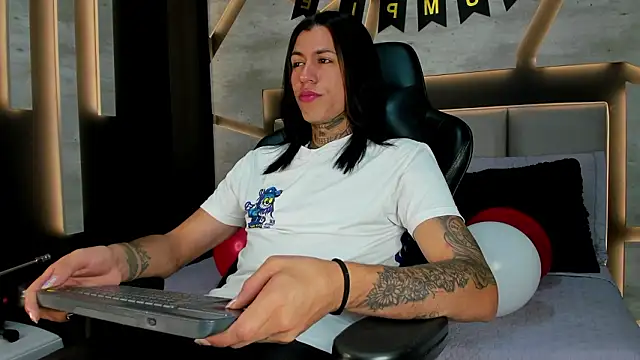 ArohomLester online show from February 12, 11:27 am