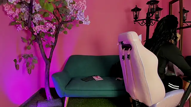 ArohomLester online show from February 21, 1:12 pm