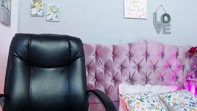 The Latin Lover online show from October 20, 2:06 pm