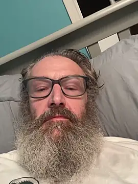 EazyRyder1976 online show from October 19, 3:18 am
