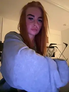 Ellieskyyee1 online show from November 2, 8:33 pm