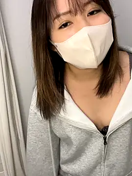 Snapshot of Rui_87 chatting on November 25, 10:26 am Rui 87 online show from November 25, 10:26 am