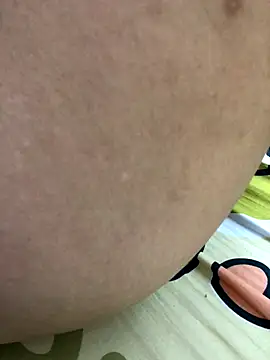 HinayLa online show from November 26, 8:37 am