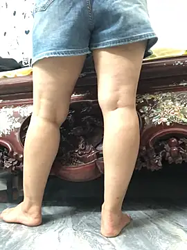 HinayLa online show from April 8, 3:17 am