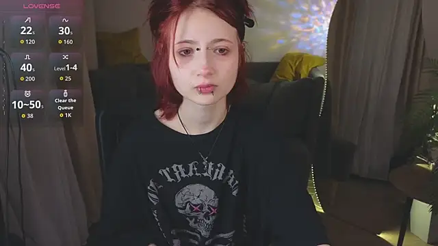  L o r r y  online show from November 17, 2:01 pm