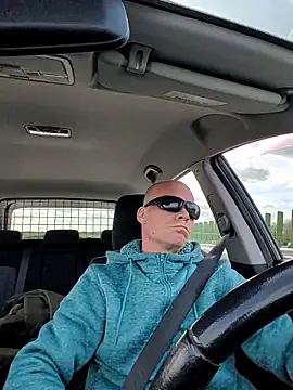 Kinky Play1 online show from April 12, 1:49 pm