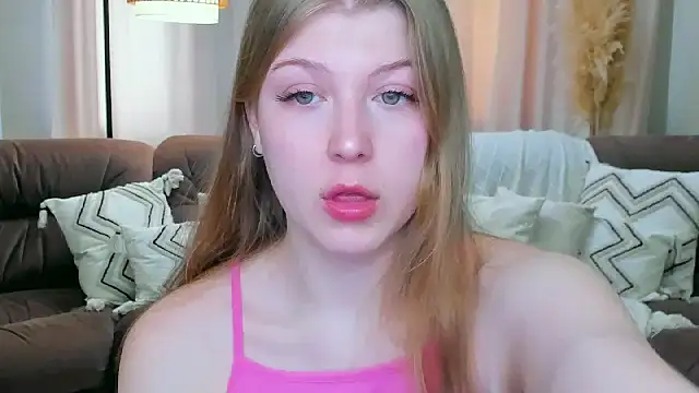 Stella Light online show from April 15, 4:30 am