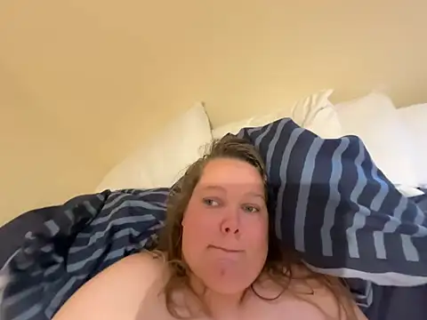 Scarletcum22 online show from April 15, 6:09 am