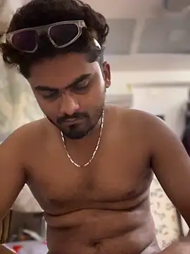 Snapshot of last_hope21 chatting on October 21, 9:26 pm last hope21 online show from October 21, 9:26 pm