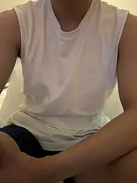 jihoooon 00 online show from April 8, 1:44 pm