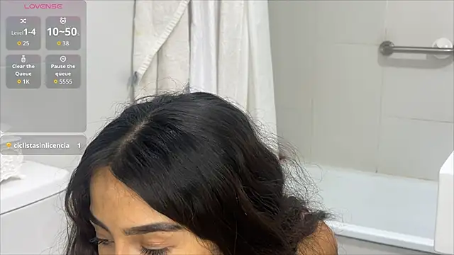 julia mendes online show from November 29, 3:53 am