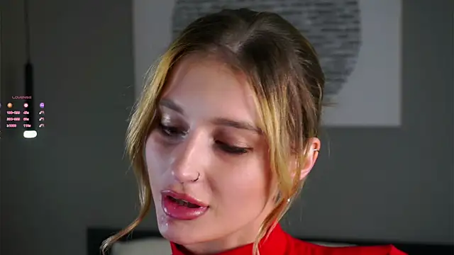 Snapshot of buvei chatting on November 1, 2:19 pm buvei online show from November 1, 2:19 pm