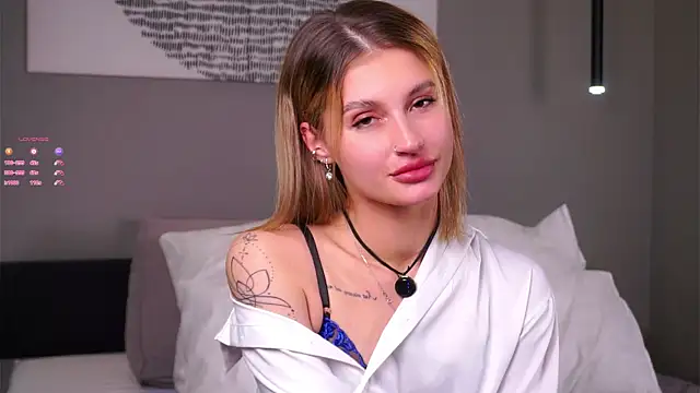 Snapshot of buvei chatting on November 24, 1:33 pm buvei online show from November 24, 1:33 pm