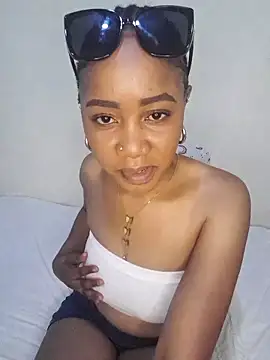 sexy-portable online show from November 7, 12:05 pm