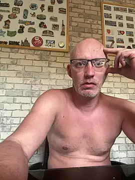Cedric7653 online show from May 30, 3:42 pm