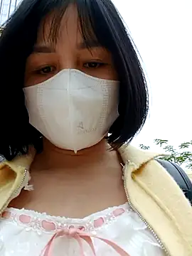 Snapshot of Mina-02 chatting on October 23, 6:13 am Mina-02 online show from October 23, 6:13 am