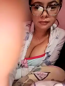 Snapshot of AfroditaSweet@xh chatting on December 2, 11:26 am AfroditaSweetxh online show from December 2, 11:26 am