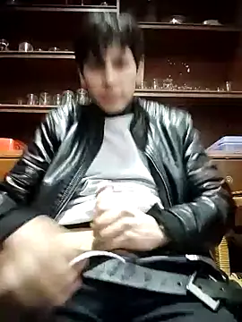 Snapshot of Carriata_larry chatting on November 5, 4:12 am Carriata larry online show from November 5, 4:12 am