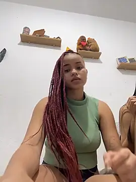 Snapshot of guinness_cp chatting on November 19, 12:43 am guinness cp online show from November 19, 12:43 am