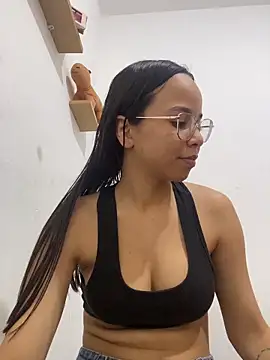 Bab Angel online show from December 2, 7:09 pm