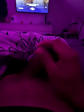 Snapshot of crxolavo chatting on December 16, 6:46 pm crxolavo online show from December 16, 6:46 pm