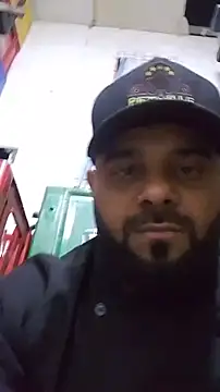 Snapshot of Sfdocom chatting on November 11, 11:16 pm Sfdocom online show from November 11, 11:16 pm