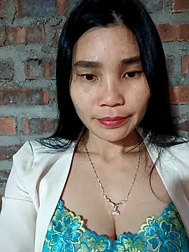 Bear bear0 online show from February 12, 4:18 am