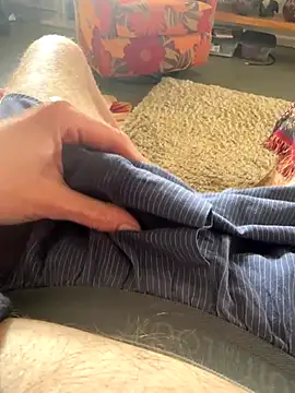 kirkmonsoon online show from October 31, 4:52 pm